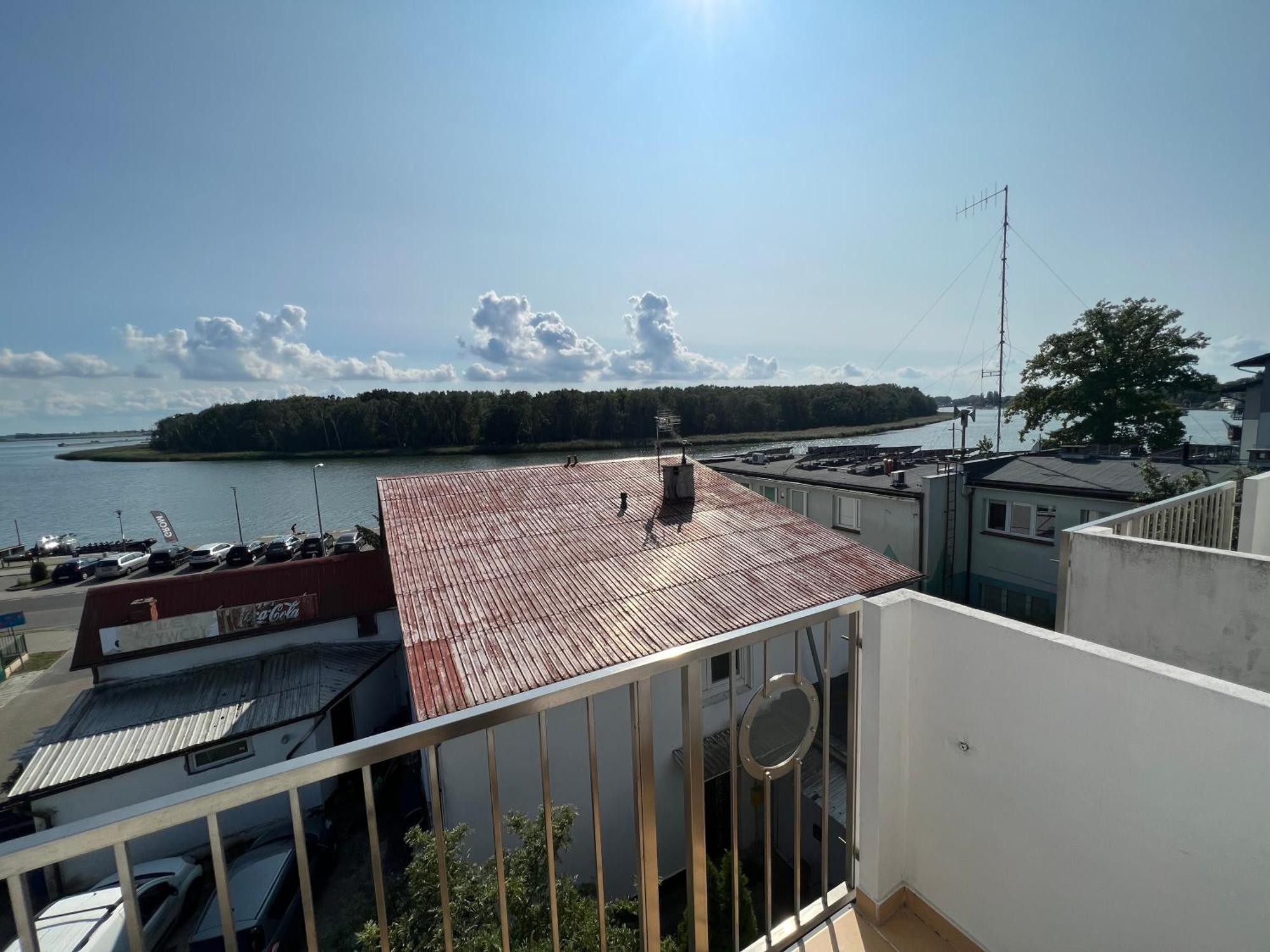 Dom Wczasowy Koral Dziwnow Exterior photo